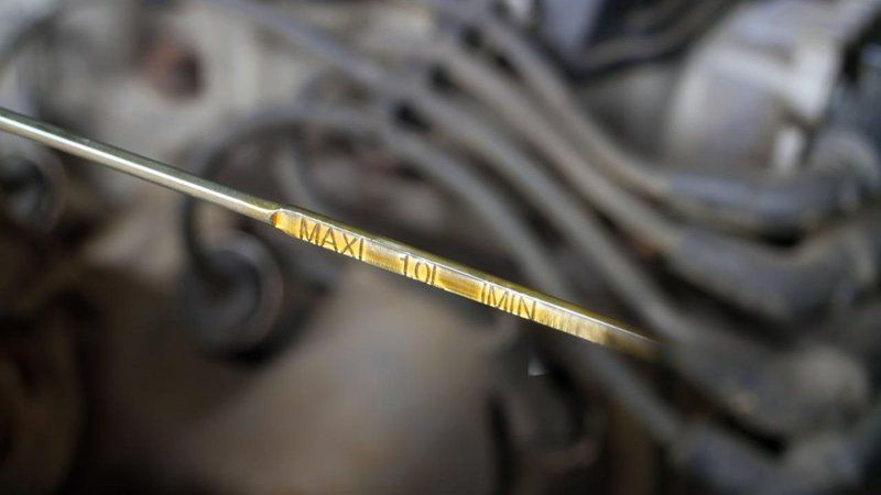 car-motor-oil-2.jpg