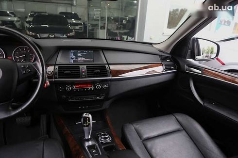 BMW X5 2010 - фото 15