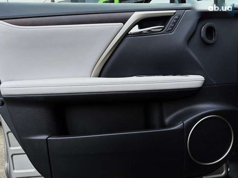 Lexus RX 2022 - фото 30
