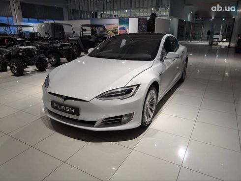 Tesla Model S 2018 - фото 3