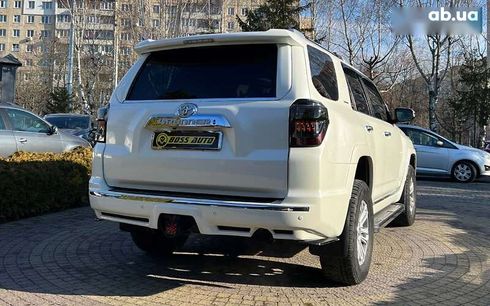 Toyota 4Runner 2017 - фото 7