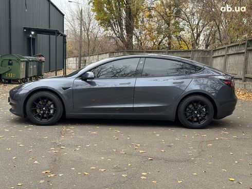 Tesla Model 3 2022 серый - фото 18