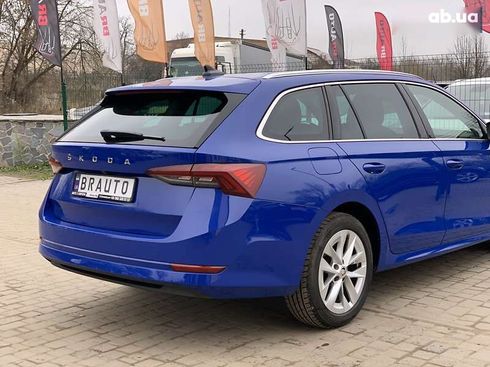 Skoda Octavia 2020 - фото 16