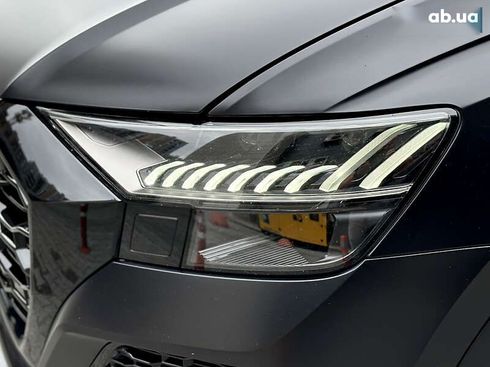 Audi RS Q8 2020 - фото 28