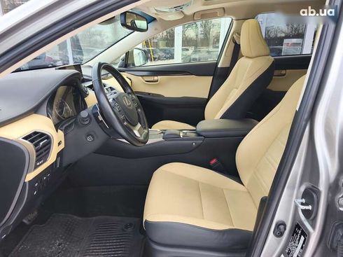 Lexus NX 2019 - фото 11