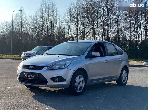 Ford Focus 2010 - фото 7