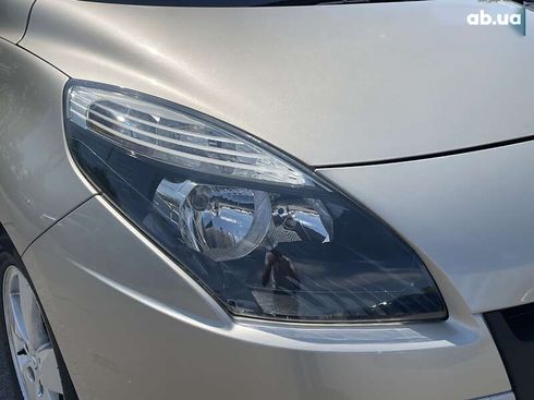 Renault Scenic 2010 - фото 5
