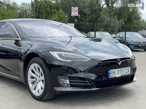 Tesla Model S 2018 - фото 8
