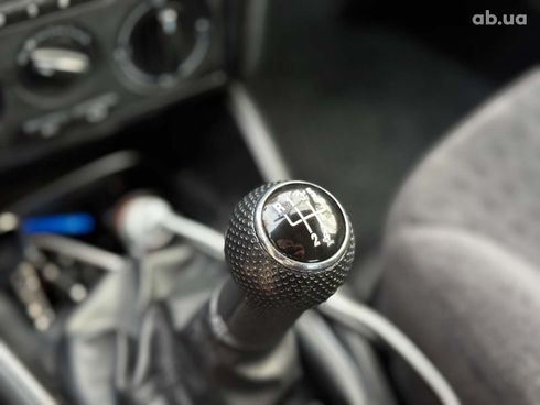 Volkswagen Golf 2001 серый - фото 17