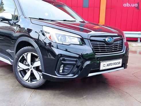 Subaru Forester 2019 - фото 2