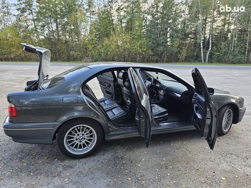 BMW 5 серия 2003 - фото 12