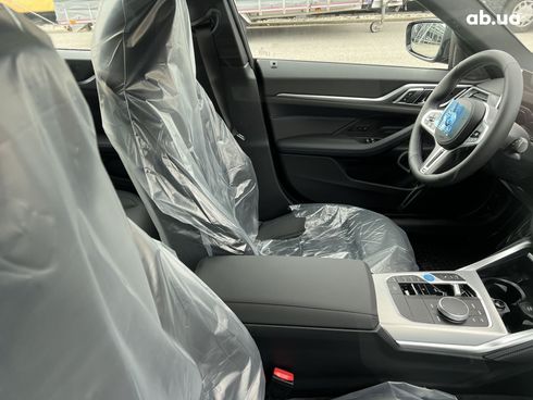 BMW i4 2024 - фото 25