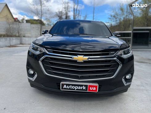 Chevrolet Traverse 2019 черный - фото 2