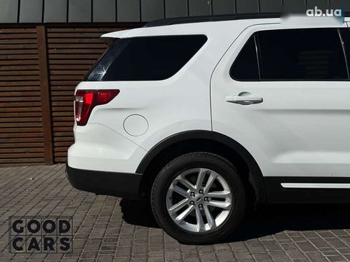 Ford Explorer 2017 - фото 11