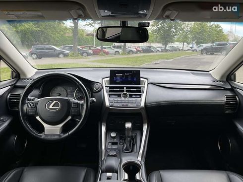 Lexus NX 2017 - фото 10