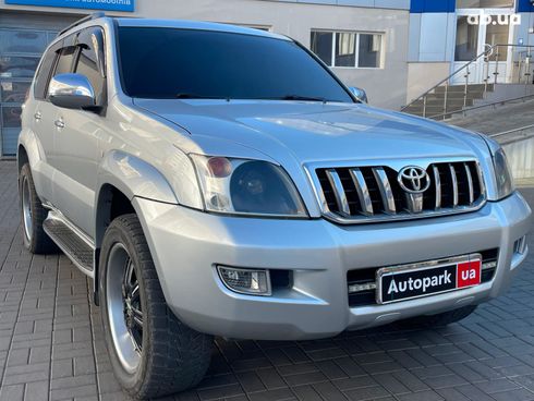 Toyota Land Cruiser Prado 2006 серый - фото 9