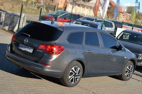 Opel Astra 2015 - фото 14