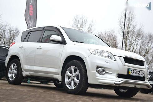 Toyota RAV4 2011 - фото 6