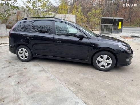 Hyundai i30 2011 черный - фото 4