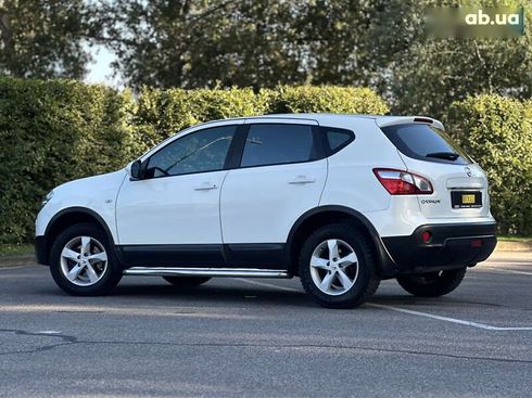 Nissan Qashqai 2011 - фото 11