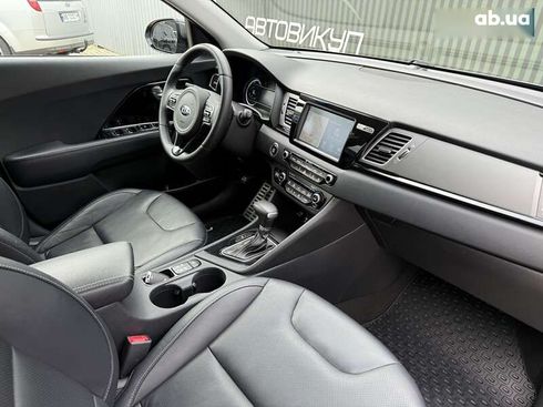 Kia Niro 2017 - фото 26