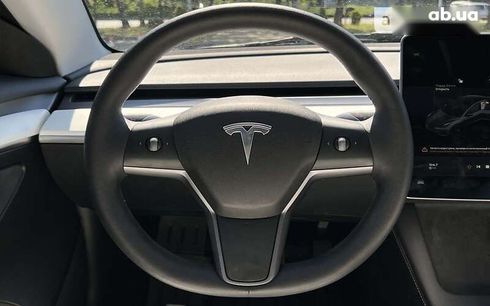 Tesla Model 3 2021 - фото 14