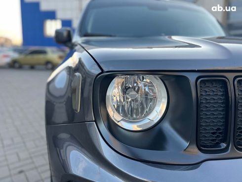 Jeep Renegade 2019 серый - фото 8