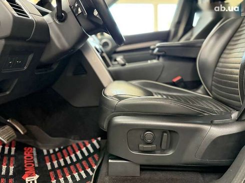 Land Rover Discovery 2021 - фото 24