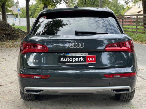 Audi Q5 2020 серый - фото 11