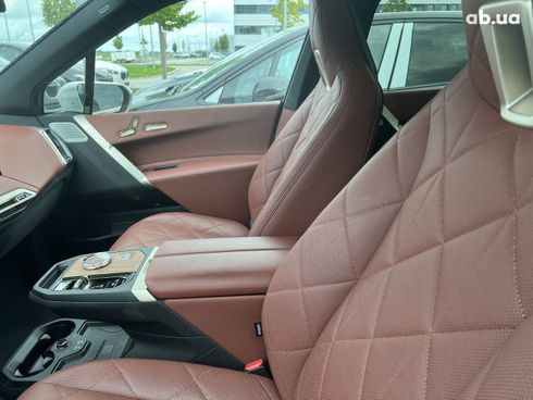 BMW iX 2022 - фото 22