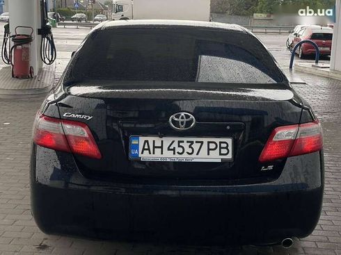 Toyota Camry 2008 - фото 5