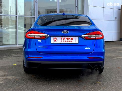 Ford Fusion 2018 синий - фото 6