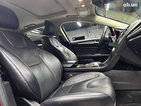Ford Fusion 2016 - фото 17
