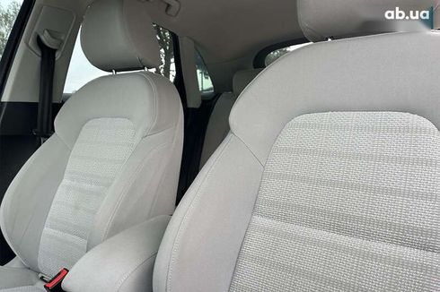 Audi Q3 2012 - фото 15