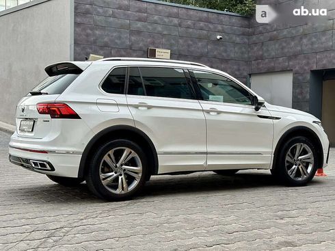 Volkswagen Tiguan 2023 - фото 24