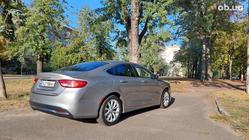 Chrysler 200 2015 серый - фото 7