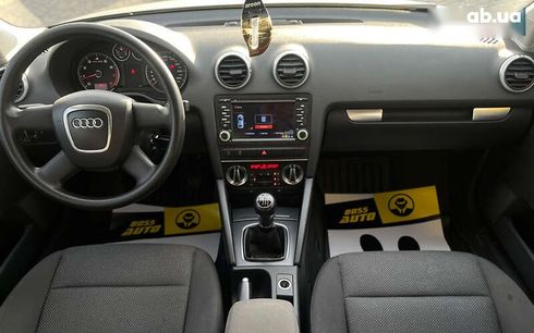 Audi A3 2010 - фото 10
