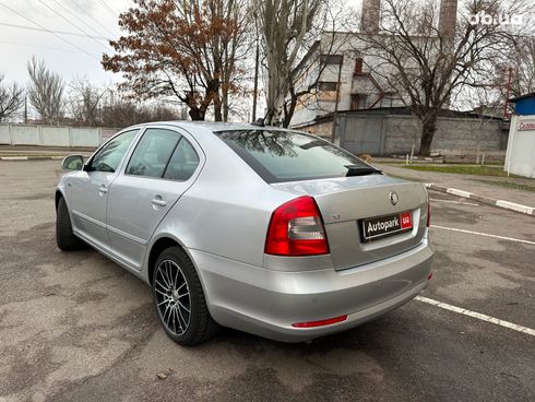 Skoda octavia a5 2010 серый - фото 9