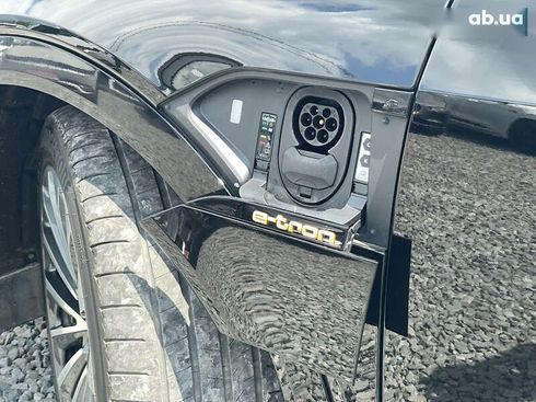 Audi E-Tron 2022 - фото 7