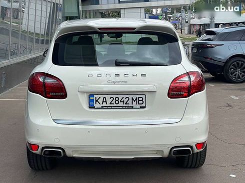 Porsche Cayenne 2010 - фото 6