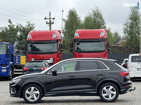 Audi Q3 2019 - фото 7