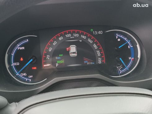 Toyota RAV4 2025 серый - фото 27