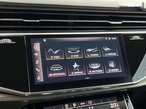Audi RS Q8 2023 - фото 16