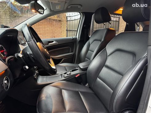 Mercedes-Benz B-Класс 2015 белый - фото 23