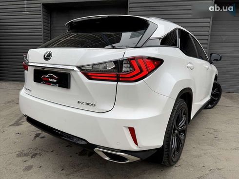 Lexus RX 2018 - фото 11