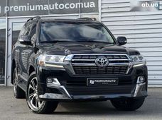Продажа б/у Toyota Land Cruiser 2016 года - купить на Автобазаре