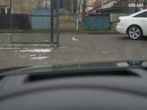 Audi A6 2018 - фото 26