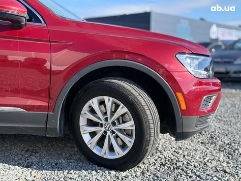 Volkswagen Tiguan 2017 красный - фото 11