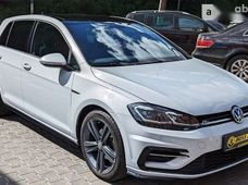 Продажа б/у Volkswagen Golf 2018 года - купить на Автобазаре