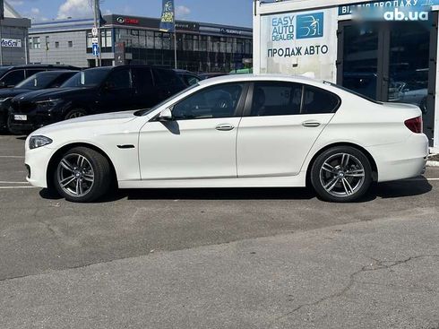 BMW 5 серия 2016 - фото 7